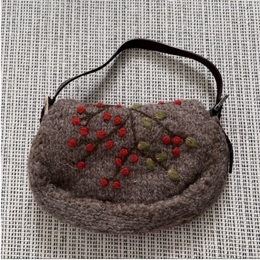 VINTAGE Fendi Baguette Knit Floral Crochet Brown Orange Green - Picture 3 of 13